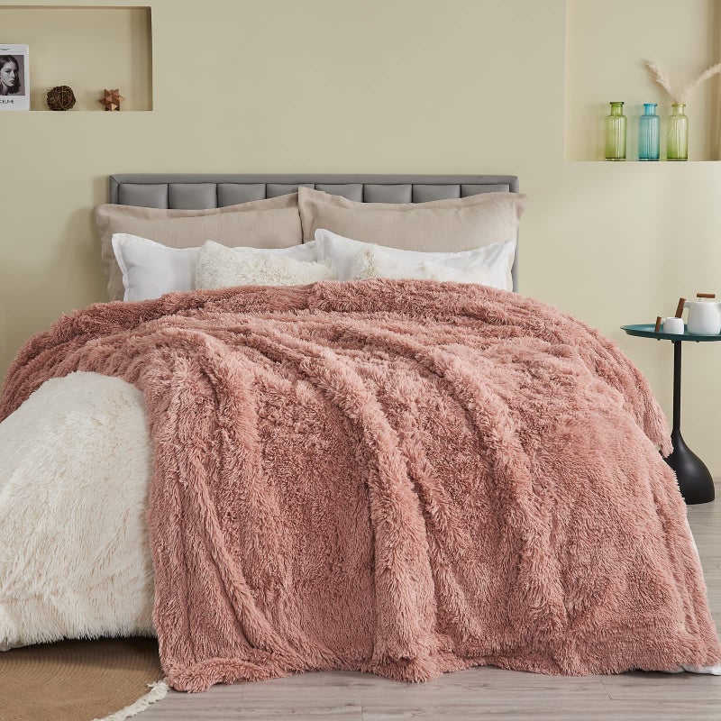GONAAP Fuzzy Faux Fur Throw Blanket Twin Size Pink Super Soft Cozy Plush Fuzzy Shaggy Blanket for Couch Sofa Bed (Pink, Twin(60"x80")) - Image 2